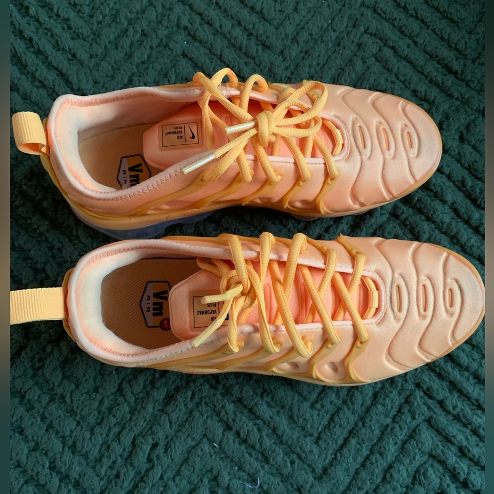 Almost brand new! Women’s Nike Vapor Max Pro. Barely worn